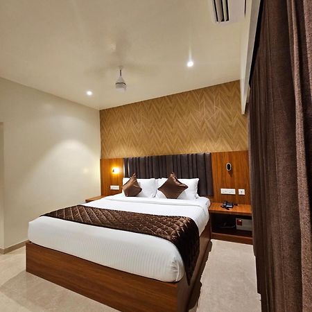 Hotel Pl Grand Karaikkudi Εξωτερικό φωτογραφία