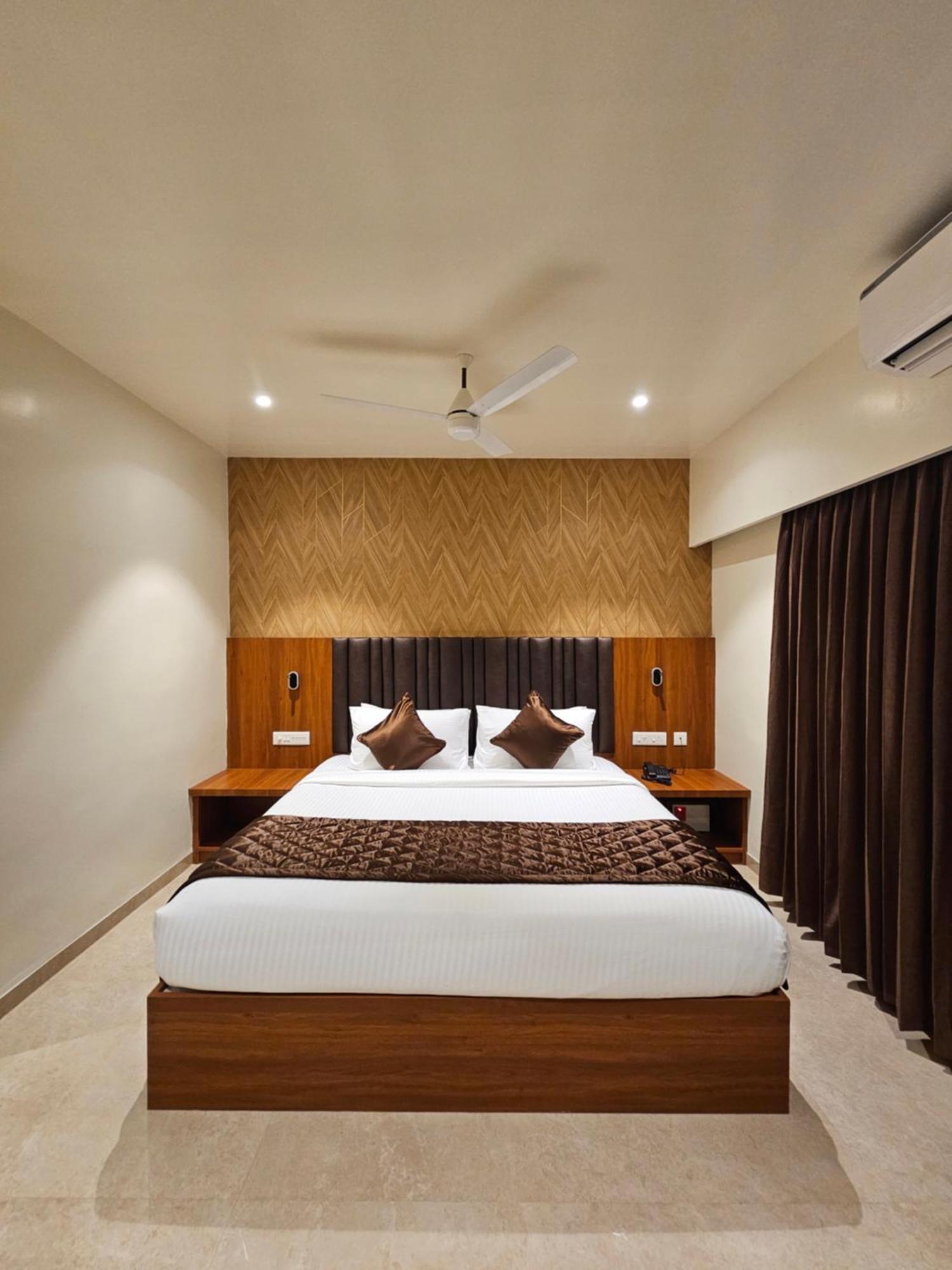 Hotel Pl Grand Karaikkudi Εξωτερικό φωτογραφία