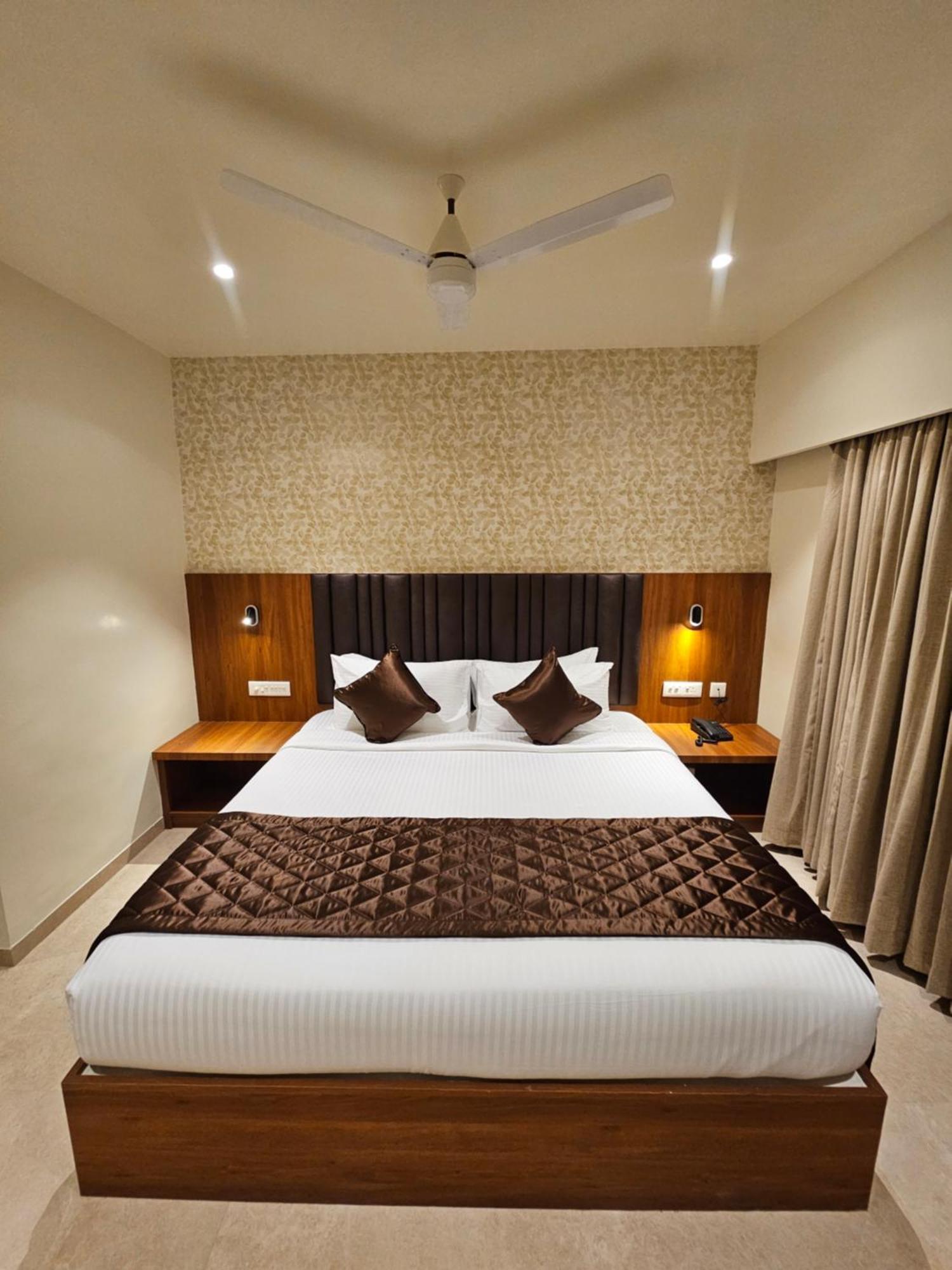 Hotel Pl Grand Karaikkudi Εξωτερικό φωτογραφία