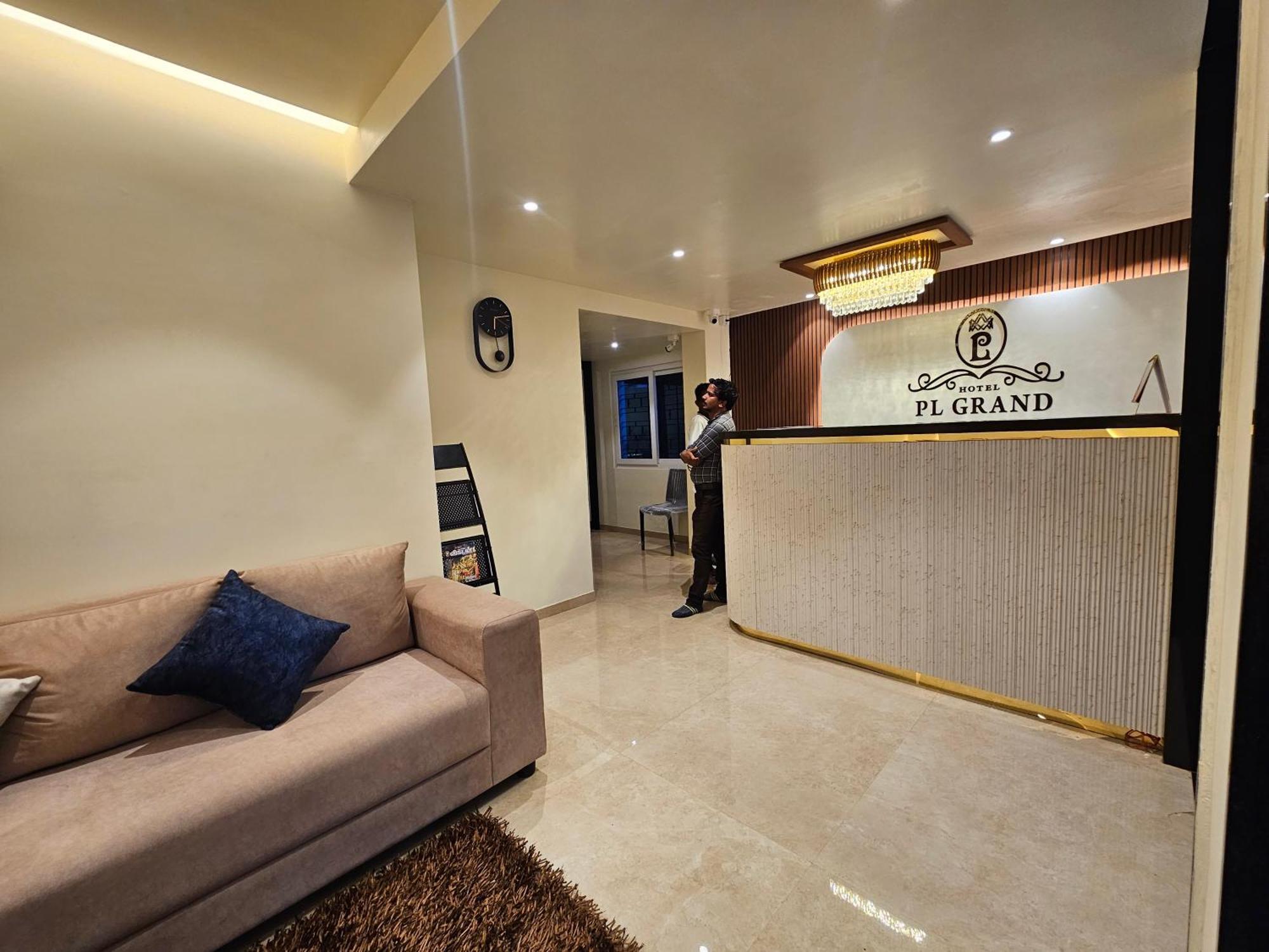 Hotel Pl Grand Karaikkudi Εξωτερικό φωτογραφία