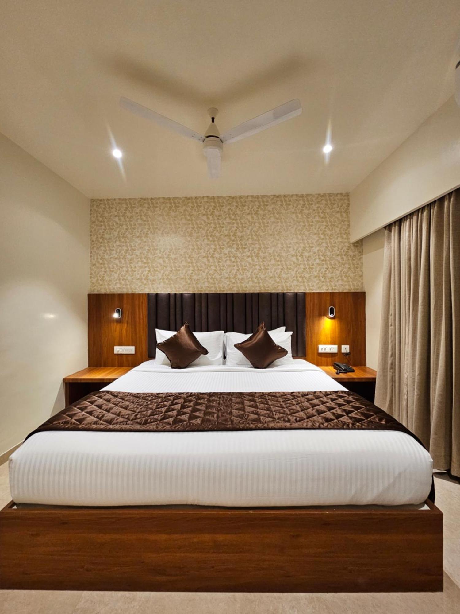 Hotel Pl Grand Karaikkudi Εξωτερικό φωτογραφία